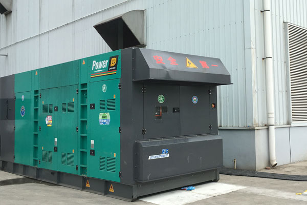 合肥燃油滤清器的更换流程是怎样的？