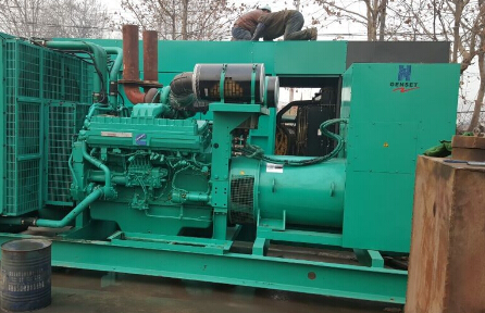 合肥发电机组如何判断水冷式机油散热器内部是否需要清洗？